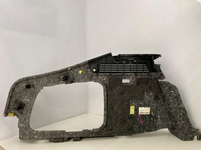 bontott AUDI A5 Jobb hátsó Csomagtér Burkolat (Műanyag)