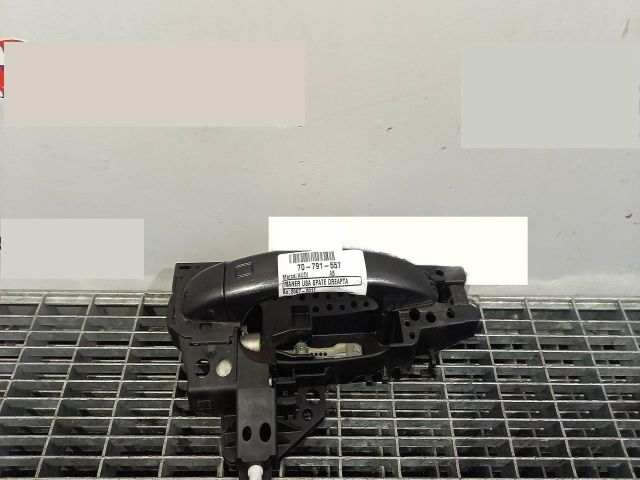 bontott AUDI A5 Jobb hátsó Külső Kilincs