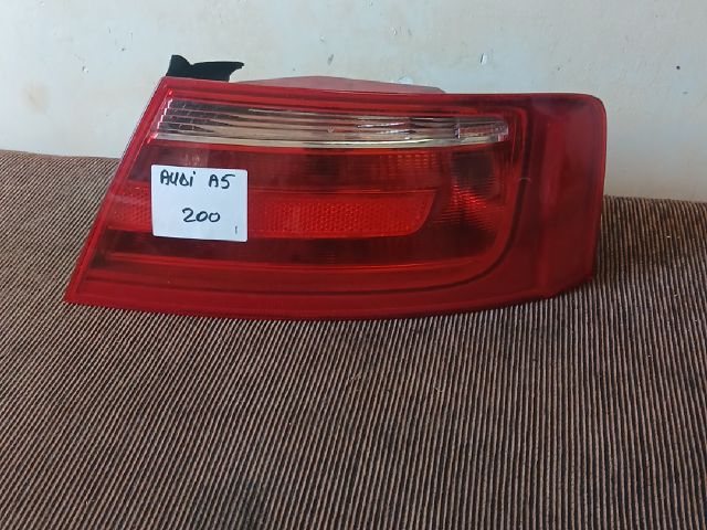bontott AUDI A5 Jobb Hátsó Lámpa