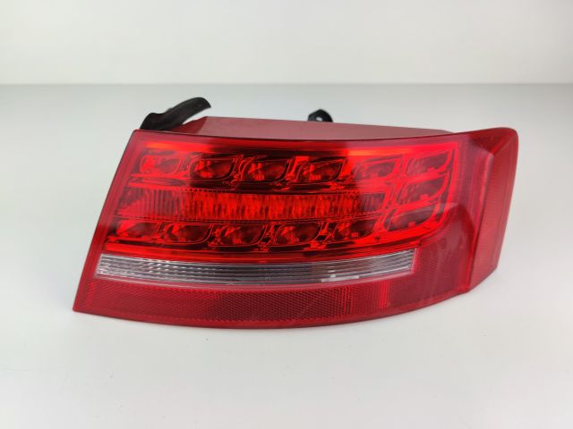 bontott AUDI A5 Jobb Hátsó Lámpa