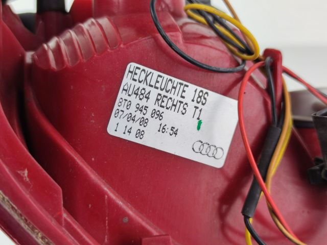 bontott AUDI A5 Jobb Hátsó Lámpa