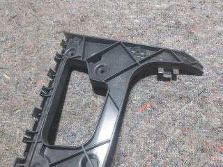 bontott AUDI A5 Jobb hátsó Oldal Lökhárító Tartó (Műanyag)