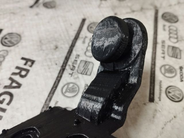 bontott AUDI A5 Jobb Kalaptartó Tartó Konzol