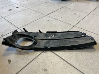 bontott AUDI A5 Jobb Ködlámpa Rács