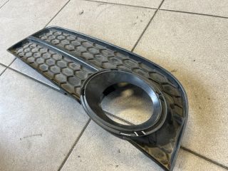 bontott AUDI A5 Jobb Ködlámpa Rács