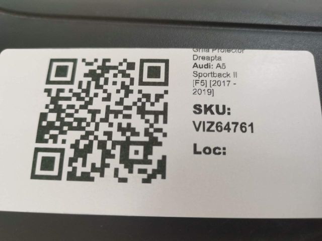 bontott AUDI A5 Jobb Ködlámpa Rács