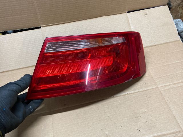 bontott AUDI A5 Jobb Külső Hátsó Lámpa