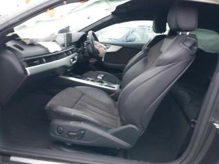 bontott AUDI A5 Jobb Külső Hátsó Lámpa