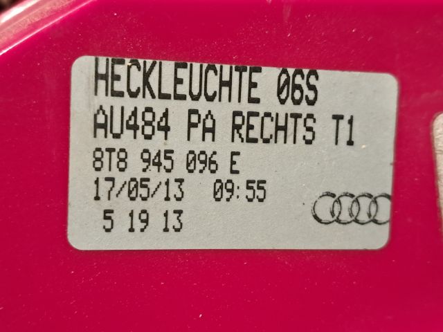 bontott AUDI A5 Jobb Külső Hátsó Lámpa
