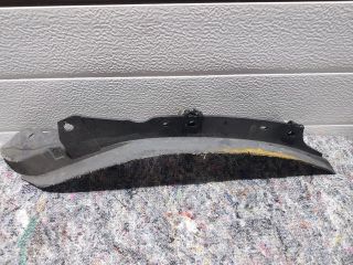 bontott AUDI A5 Jobb Küszöb Légterelő