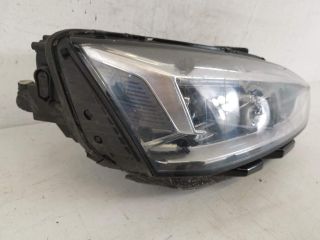 bontott AUDI A5 Jobb Ledes Fényszóró