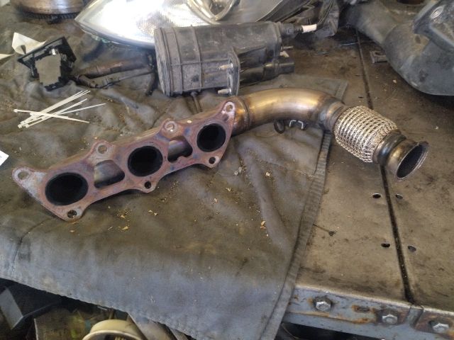 bontott AUDI A5 Jobb Leömlő (V-Motor/Boxer)