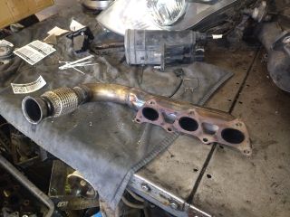 bontott AUDI A5 Jobb Leömlő (V-Motor/Boxer)