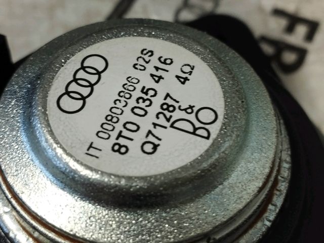 bontott AUDI A5 Jobb Műszerfal Hangszóró