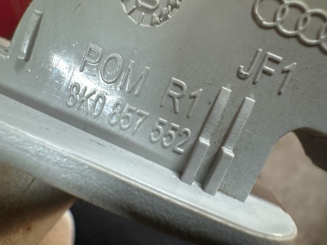 bontott AUDI A5 Jobb Napellenző