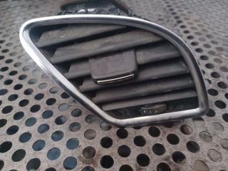 bontott AUDI A5 Jobb Szellőző
