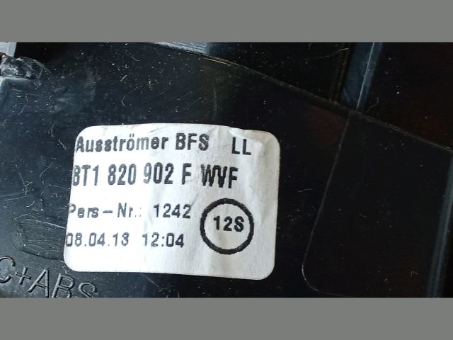 bontott AUDI A5 Jobb Szellőző