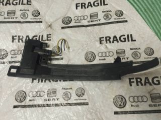 bontott AUDI A5 Jobb Visszapillantó Tükör Irányjelző