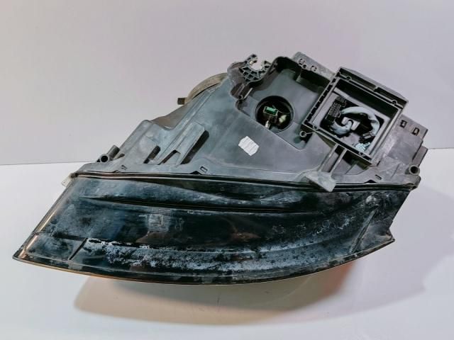 bontott AUDI A5 Jobb Xenon Fényszóró