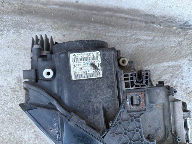 bontott AUDI A5 Jobb Xenon Fényszóró