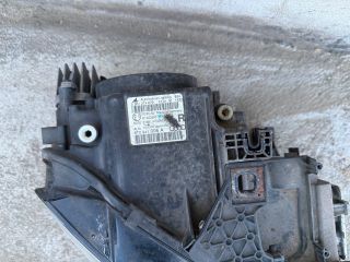 bontott AUDI A5 Jobb Xenon Fényszóró