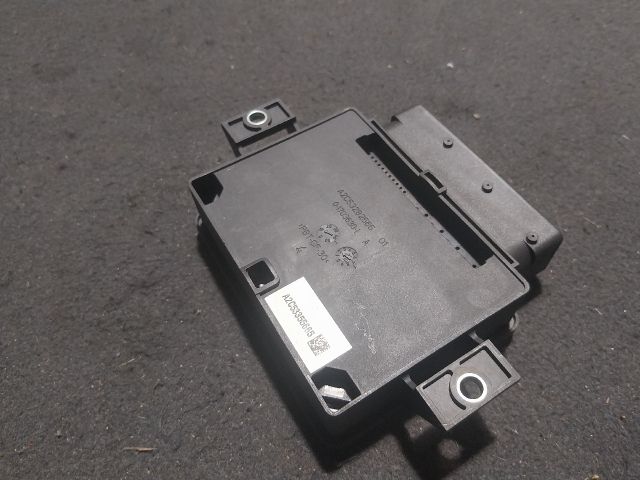 bontott AUDI A5 Kézifék Elektronika