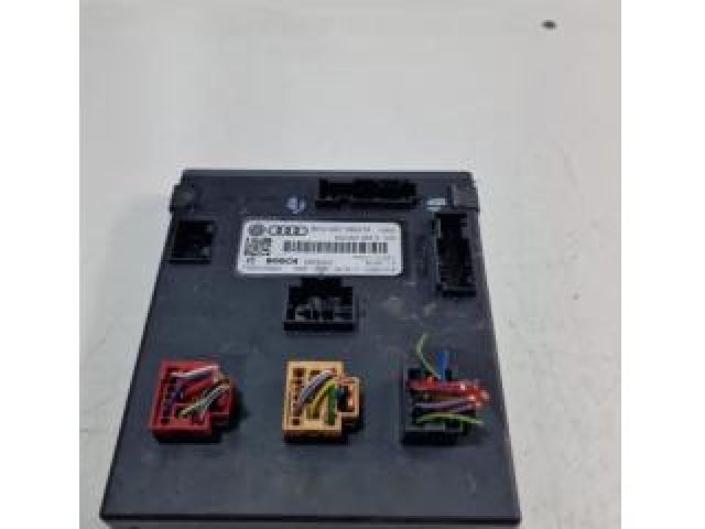 bontott AUDI A5 Komfort Elektronika