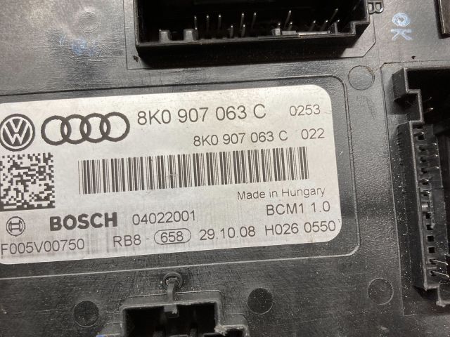 bontott AUDI A5 Komfort Elektronika