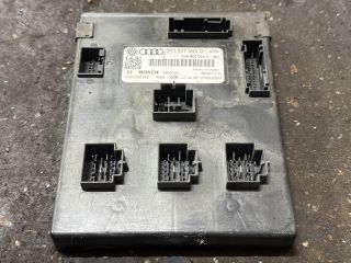 bontott AUDI A5 Komfort Elektronika