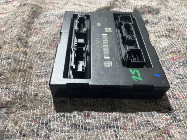 bontott AUDI A5 Komfort Elektronika