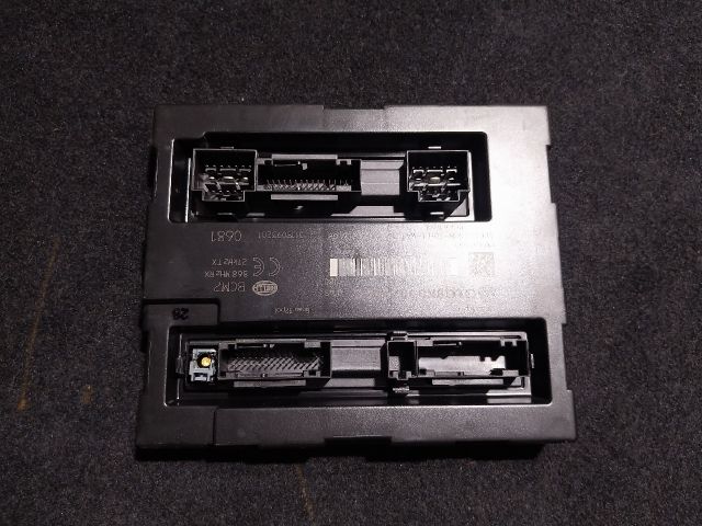 bontott AUDI A5 Komfort Elektronika