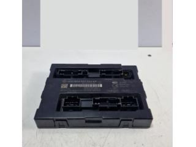 bontott AUDI A5 Komfort Elektronika