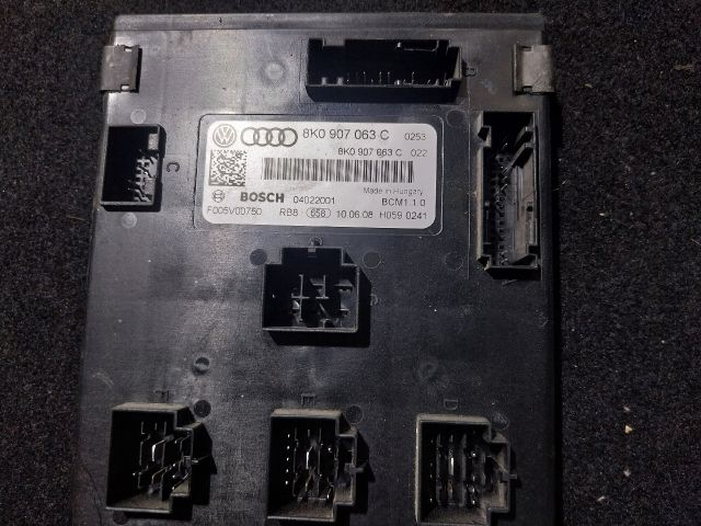 bontott AUDI A5 Komfort Elektronika