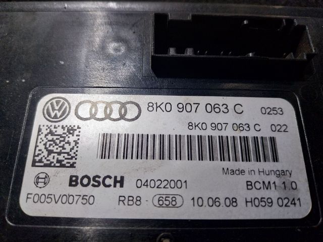 bontott AUDI A5 Komfort Elektronika