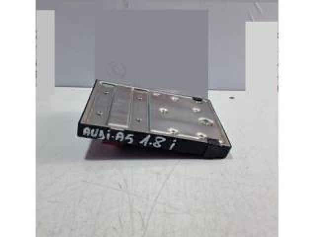 bontott AUDI A5 Komfort Elektronika