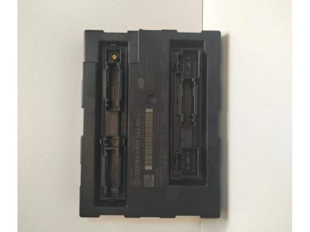 bontott AUDI A5 Komfort Elektronika