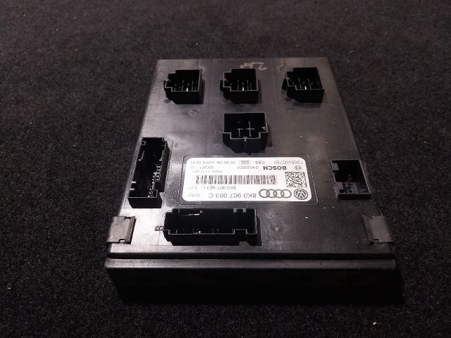 bontott AUDI A5 Komfort Elektronika