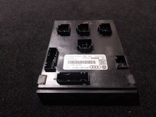 bontott AUDI A5 Komfort Elektronika