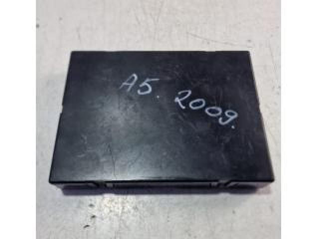 bontott AUDI A5 Komfort Elektronika