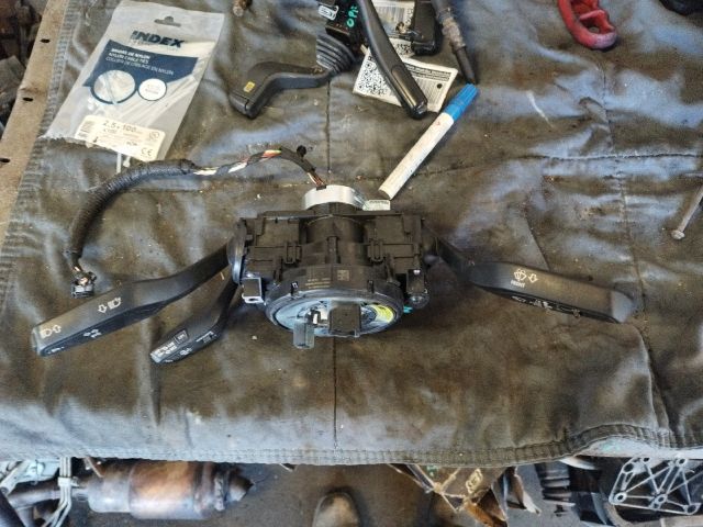 bontott AUDI A5 Komplett Kormánykapcsoló (Bajuszkapcsoló)