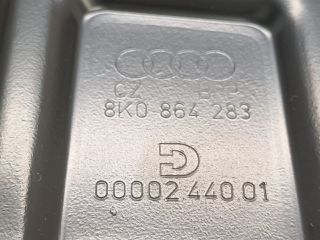 bontott AUDI A5 Könyöklő