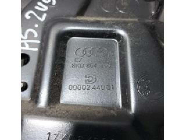 bontott AUDI A5 Könyöklő