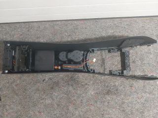 bontott AUDI A5 Könyöklő