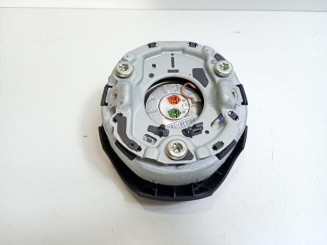 bontott AUDI A5 Kormánylégzsák