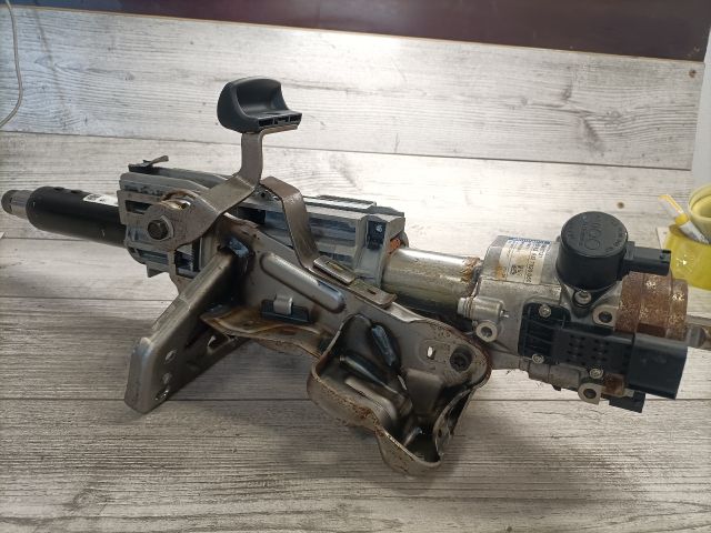 bontott AUDI A5 Kormányoszlop