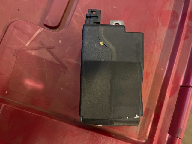 bontott AUDI A5 Kormányzár (Elektromos)