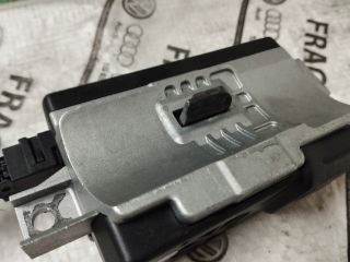 bontott AUDI A5 Kormányzár (Elektromos)