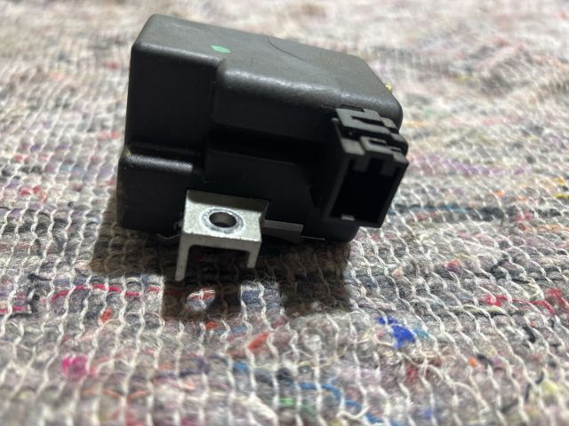 bontott AUDI A5 Kormányzár (Elektromos)