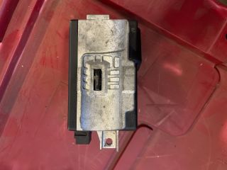 bontott AUDI A5 Kormányzár (Elektromos)