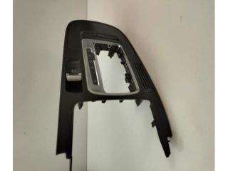 bontott AUDI A5 Középkonzol Keret